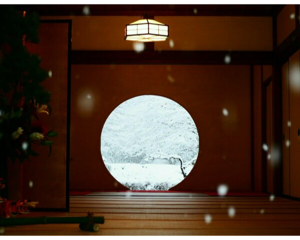 雪の悟りの窓