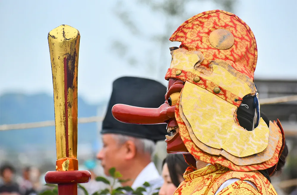 導きの神　海へ