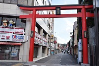 小町通り イメージ（鳥居）