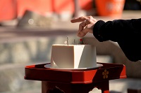 荏柄天神社 針供養（「鎌倉」プロモーションフォトコンテスト2022より『針供養』）